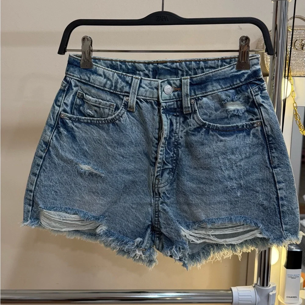 Denim Wild Fable Distressed Denim Low Rise Shorts